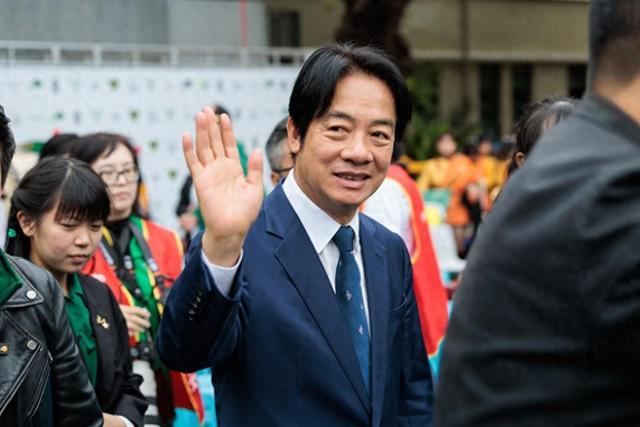 国台办重磅表态，这些人可以出席九三阅兵，赖清德满盘皆输