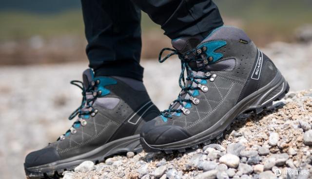 从南太行失联事件看：独自徒步保命装备清单，小白避坑版