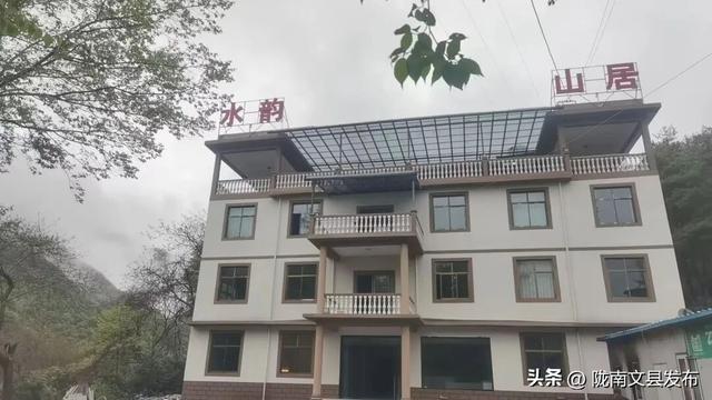 文县双节盛景：天池映月话团圆，白马欢歌越千年