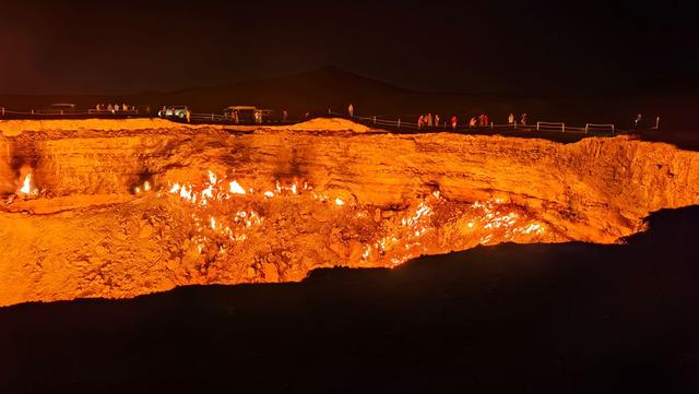中亚五国行（14）——地狱之火：卡拉库姆沙漠中的奇观【土库曼】