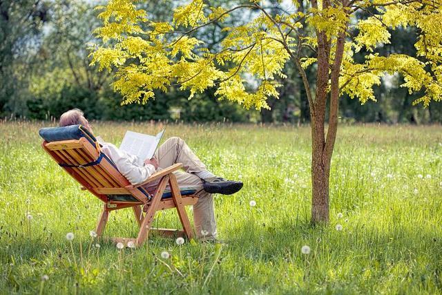 七十自省：原想笑傲江湖，却见云水深藏