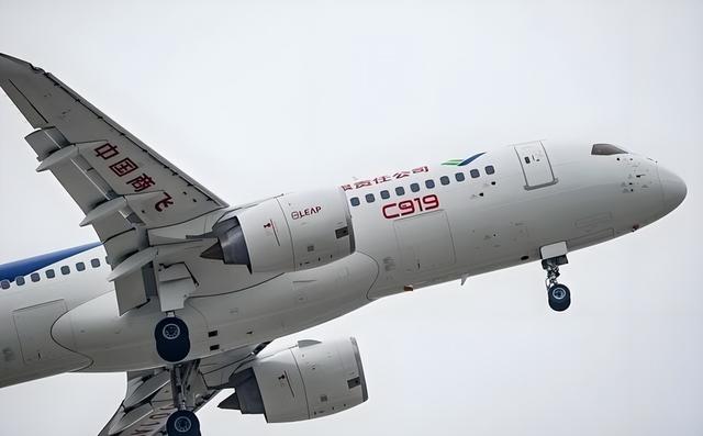发动机不给就不谈，C919直插京沪深干线，商飞这一刀太狠了