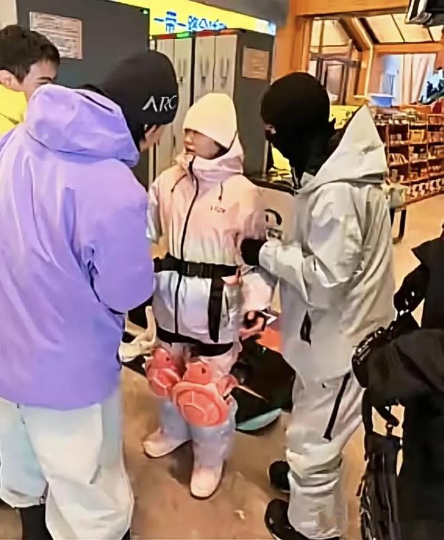 “冠军风波”后，全红婵踏上新征程，让人反感的一幕还是出现了