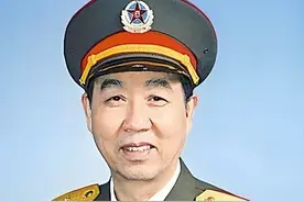 刘凯：88年中将，中央军委办公厅原主任图片