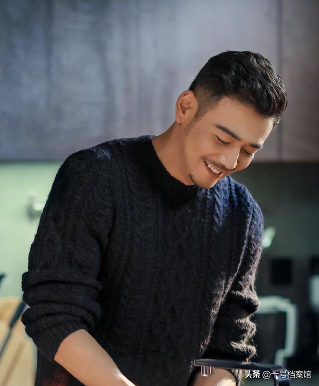 不顾央视警告顶风作案，与刘涛传出绯闻的杨烁，如今再破天花板