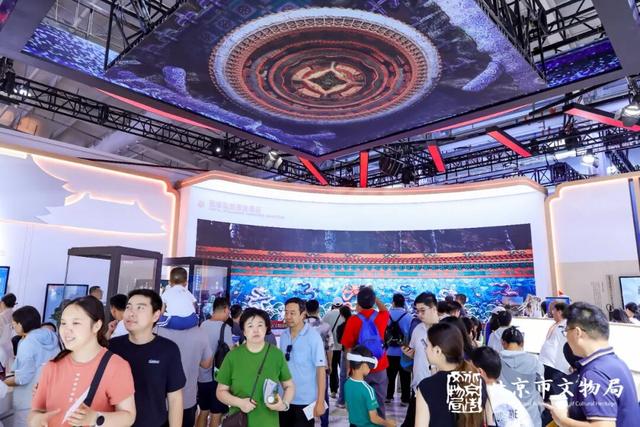 2025服贸会｜不舍再见，明年再会！服贸会文博展区5天解锁 “博物馆新玩法”：看、摸、带、玩一次体验全