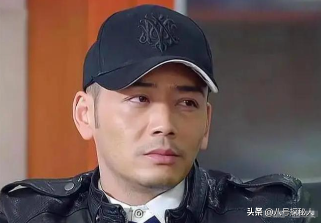 不顾央视警告顶风作案，与刘涛传绯闻的杨烁，如今下场怪不得别人