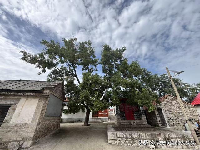 莱芜禹王山顶有座明初建立的古村：东平洲