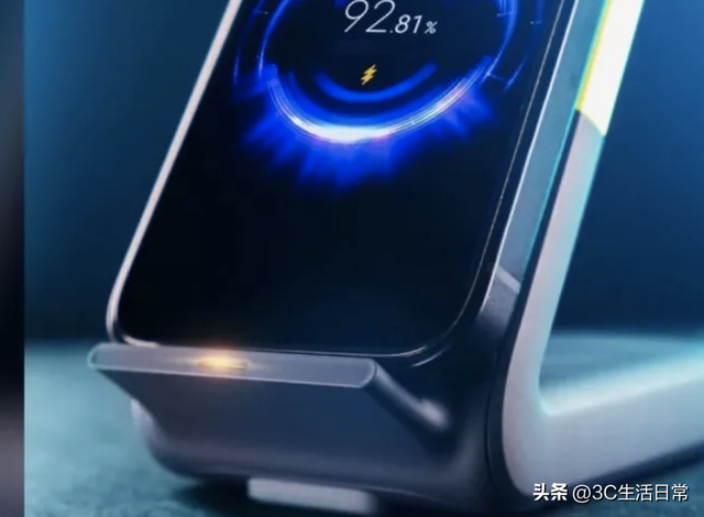 Android 手机全面支持磁吸充电！Qi2.2 标准正式发布，Pixel 10 首发