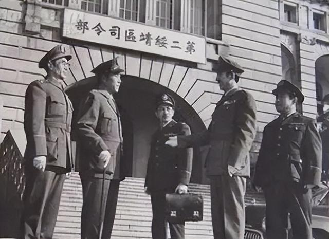 淮海战役中，47岁邱清泉被击毙，留下的6个子女后来去向何处？