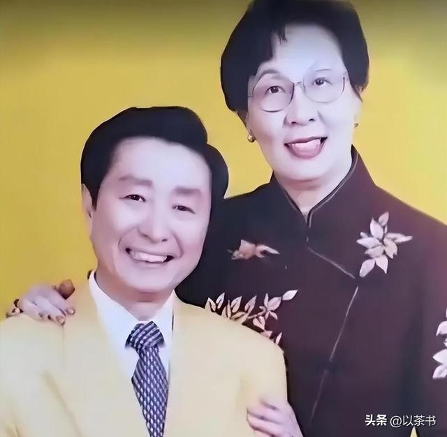 86岁宋世雄现状：定居北京老到认不出，托举儿女成才后却都在国外