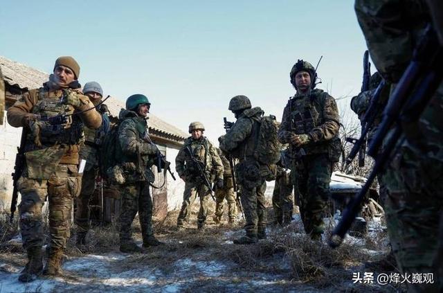 报复来得太快！俄军中将被斩首后，普京下令复仇，乌多地陷入火海