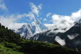 16岁男子坠亡！更多细节：疑高反，安全绳被暂时解开图片