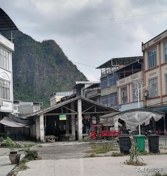 广西崇左市龙州县与大新县交界的小乡，名字特别全国绝对没有重名