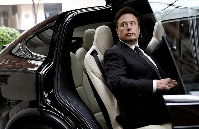 有钱人有多疯狂？马斯克万亿薪酬获批，特斯拉开启史诗级豪赌！