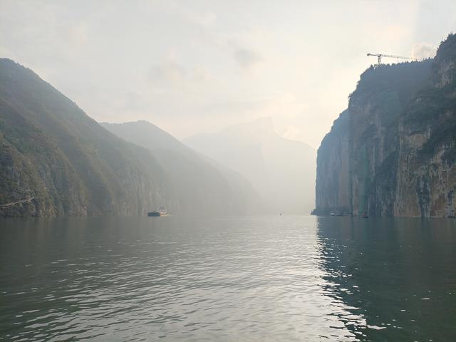 鄂渝行第三天：小红船.瞿塘峡.巫山.神女天路