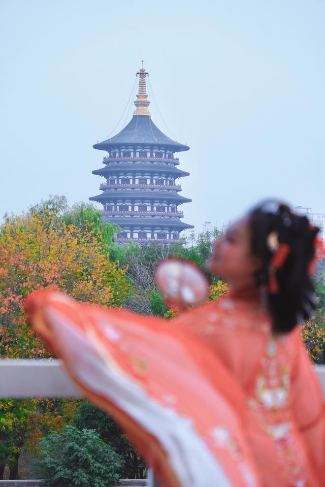 豫见千年 在洛阳、许昌、郑州与开封的时光褶皱里穿行