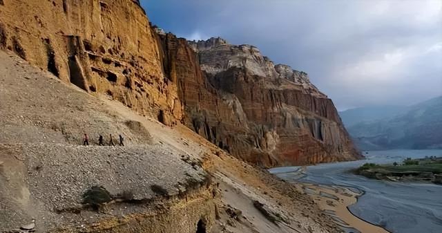 西藏旁有个神秘王国，独立存在600多年，去过的中国人不足2位数