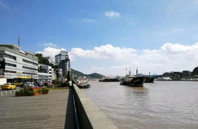 华东地区面积最小地级市，比厦门还小，不到合肥17，确实袖珍