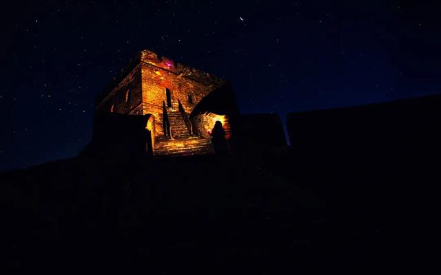 巨龙盘踞金山岭长城!