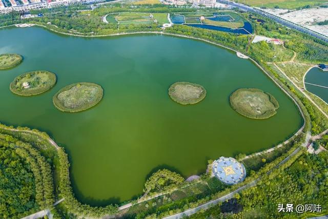 张掖润泉湖的生态风光绰约,它还是甘肃省首座国家级城市湿地公园