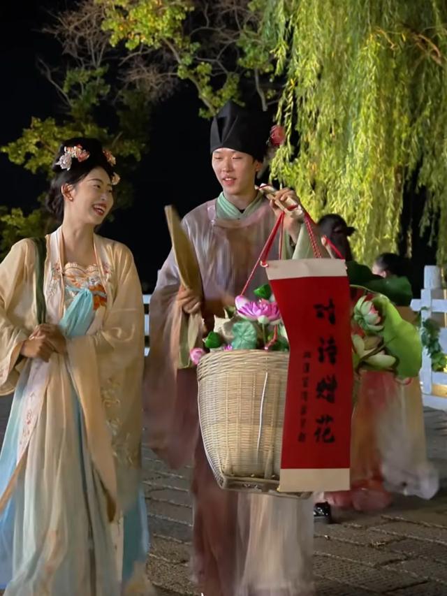进景区收费好吗？这个景区以事实告诉你，要慎之