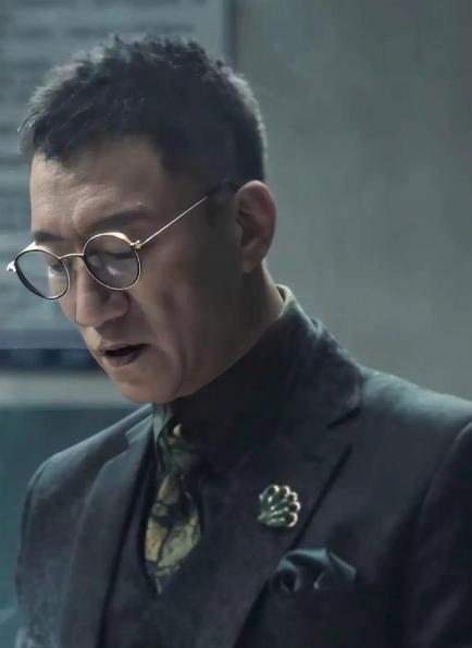 全家移民澳洲传闻真相大白1年，孙红雷近况曝光，一点都不意外