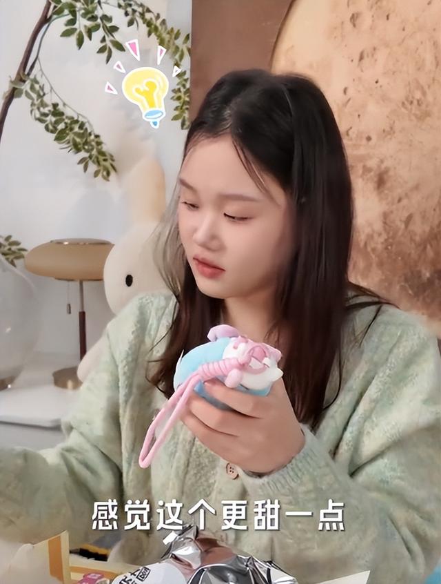 全红婵当榜三大姐力挺，张家齐首场直播却被嘲，退役后路走错了吗