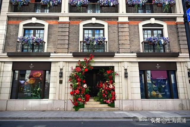 藏不住了！“露香奇境”上线，市中心新春打卡“天花板”来了！