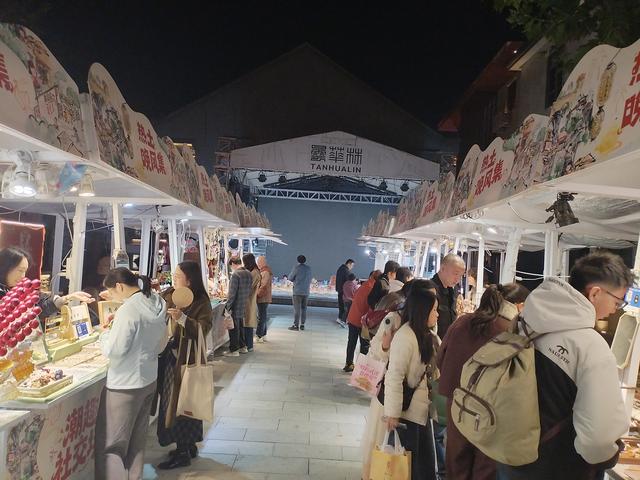 鄂渝行第八天：漫游大武汉