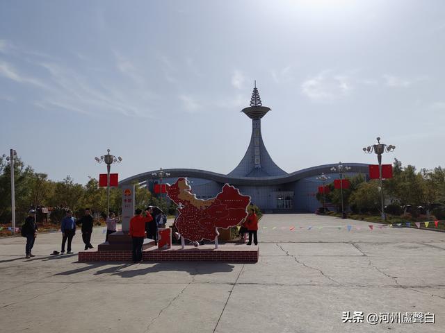 中蒙边境策克口岸