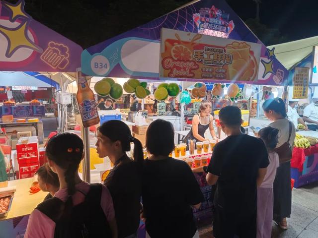人人人人人！肇庆啤酒嘉年华开幕，现场好震撼→