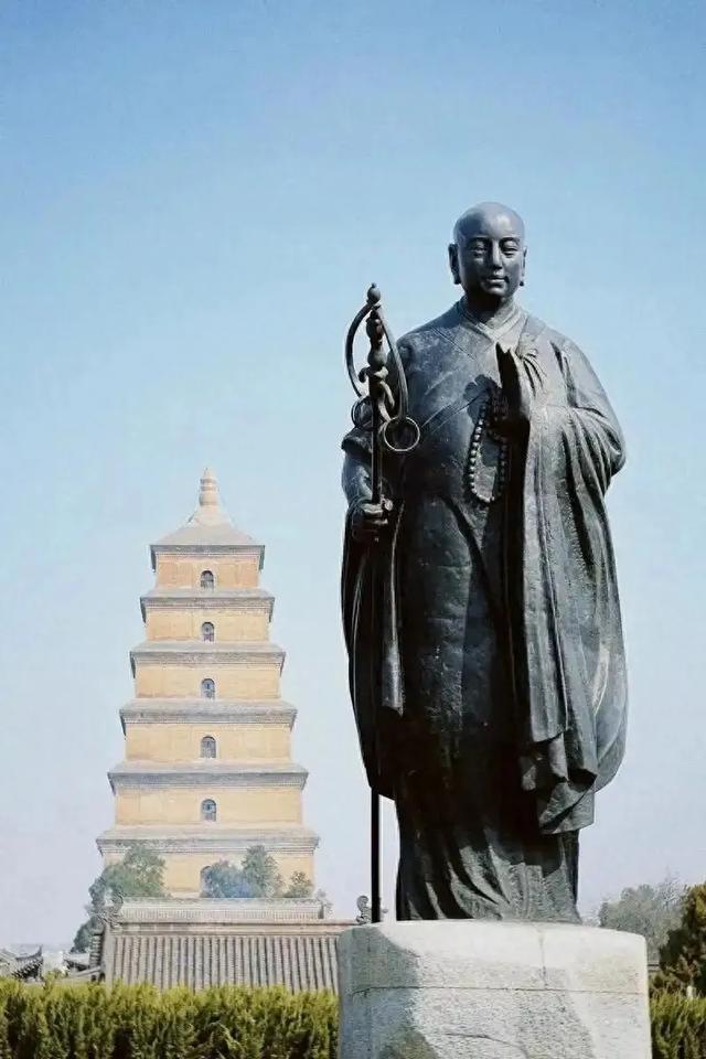特朗普宣布对印度征收25%关税