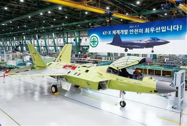韩国航展高调连番上阵，KF21是五代机？不，在三代机里都是垫底的
