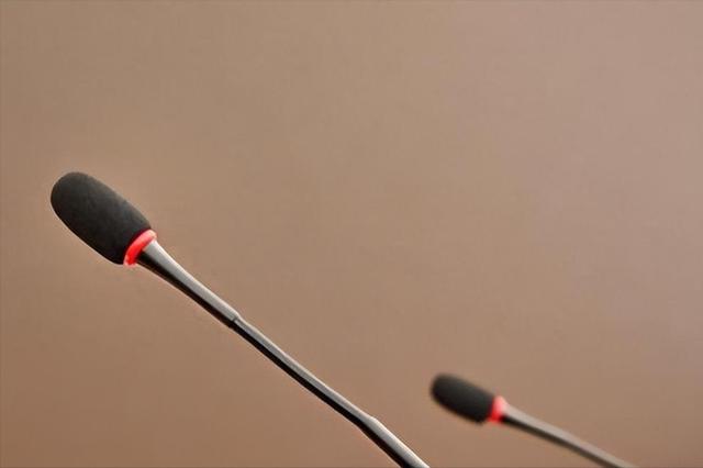 高市还继续嘴硬？中方不再客气！商务部下达77号令，锁死日本命门