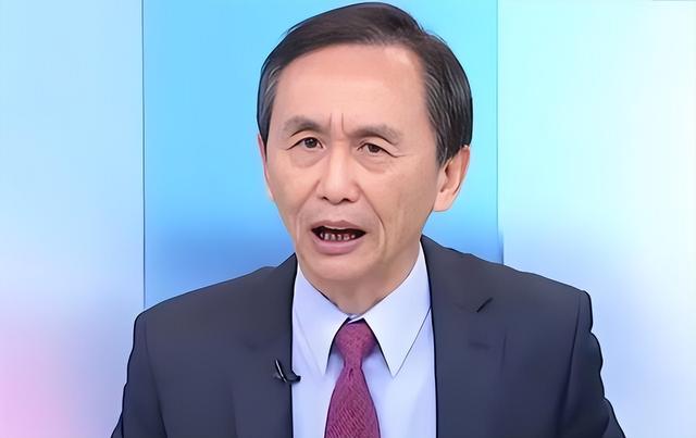 看完阅兵返台后，77岁洪秀柱将有麻烦，吴子嘉断言：她要被关起来