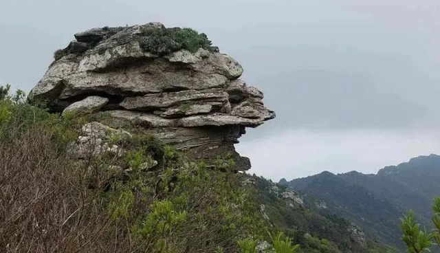 河南最高的山峰，被称为“中原之巅”，名字却常被读错让人误会