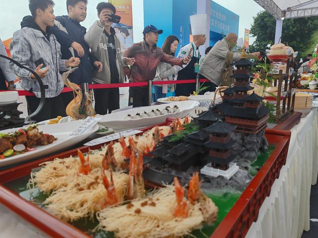 乐山越来越“洋盘”！亮眼活动扎堆来，全球目光聚焦这座城！