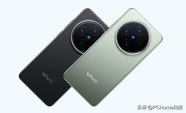 vivo X300系列入网：搭载天玑9500处理器，有望10月发布