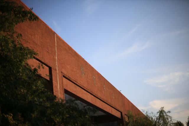毕业八年，再回建大