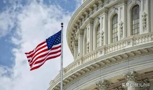 泼完中国脏水不到24小时，特朗普亮史上最大战舰，或又一空头支票