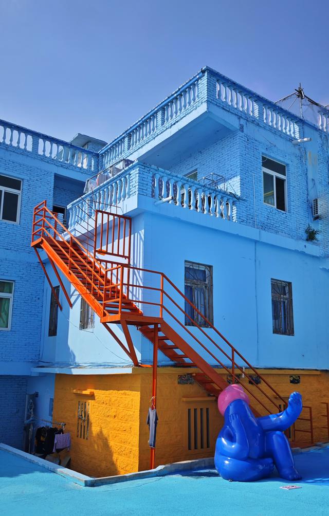 破茧化蝶新渔村