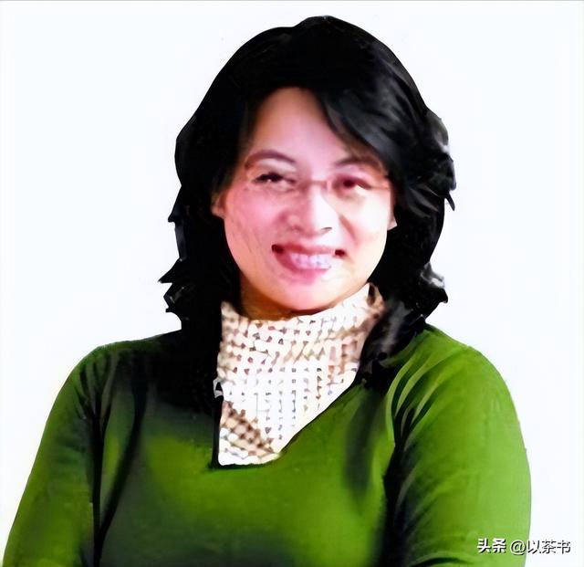 郎咸平谈王石离婚一针见血，前妻非常旺夫，现任老婆只单纯消耗他