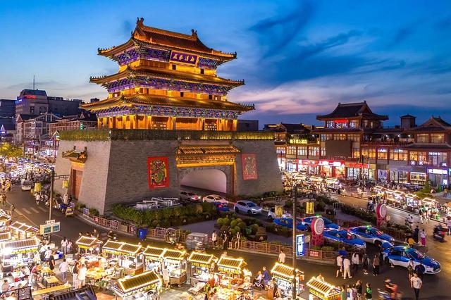 一城宋韵半城水，八朝帝都夜梦华，B型城市旅游指南之开封