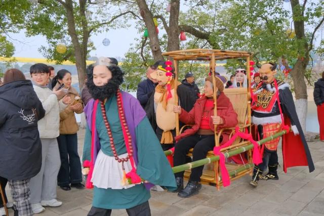 舞狮、巡游、花灯、游船……洈水元宵，圆满收场！