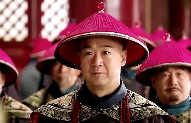 乾隆出一上联：坐北朝南吃西瓜	，皮往东放！为何纪晓岚却不敢对？