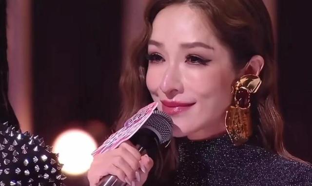 牡丹花下死！46岁"纵欲过度"的萧亚轩，终是为自己行为买了单