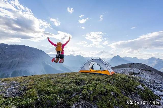 从“小众爱好”走向“大众生活”，户外经济热潮涌动