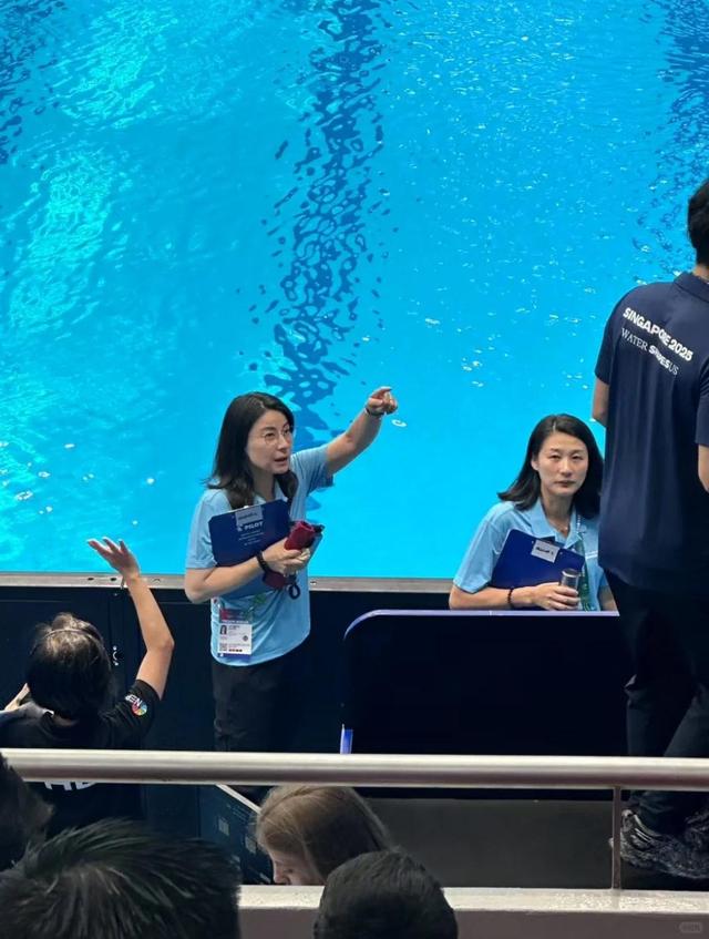 终于等到这天！官媒发文，高调官宣44岁郭晶晶喜讯，霍震霆说对了