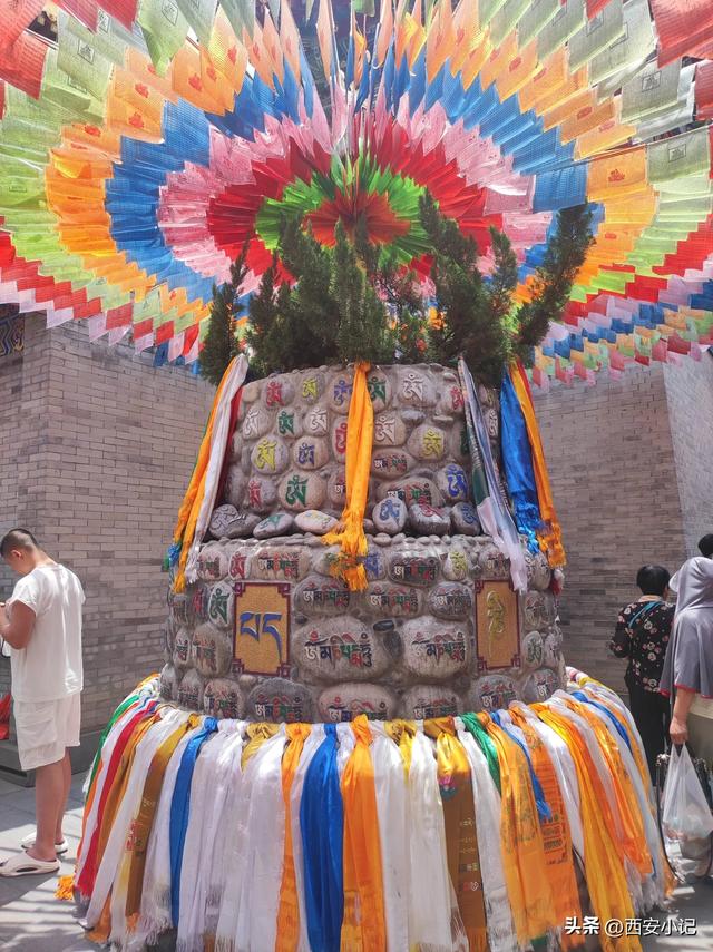 西安最值得一去的寺庙，不花钱却上香祈福全有，康熙乾隆亲笔题字